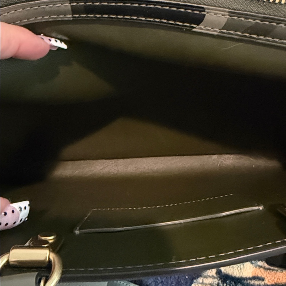 Rogue Bag With Camo Print *Includes all straps* Never Used - Picture 7 of 14